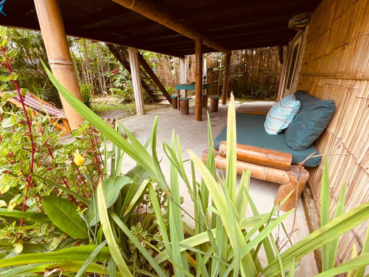 The Mudhouse Hostel Mompiche Buitenkant foto