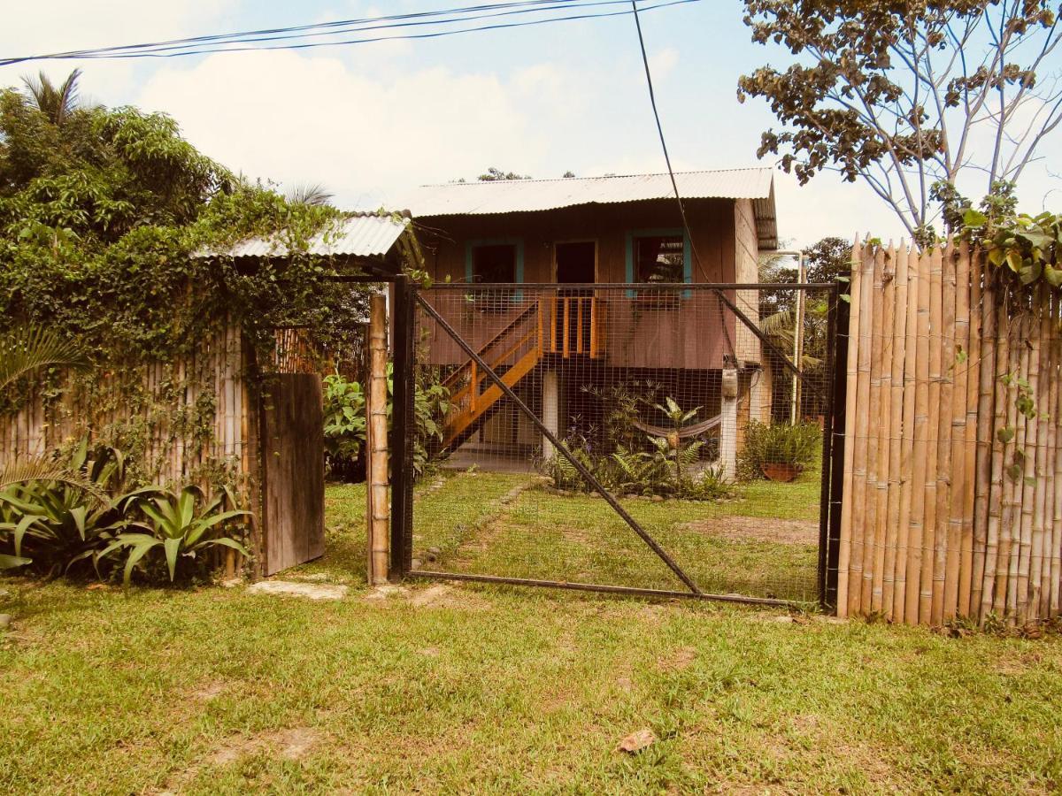 The Mudhouse Hostel Mompiche Buitenkant foto