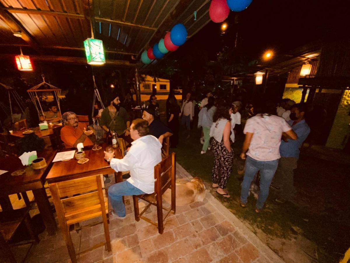 The Mudhouse Hostel Mompiche Buitenkant foto