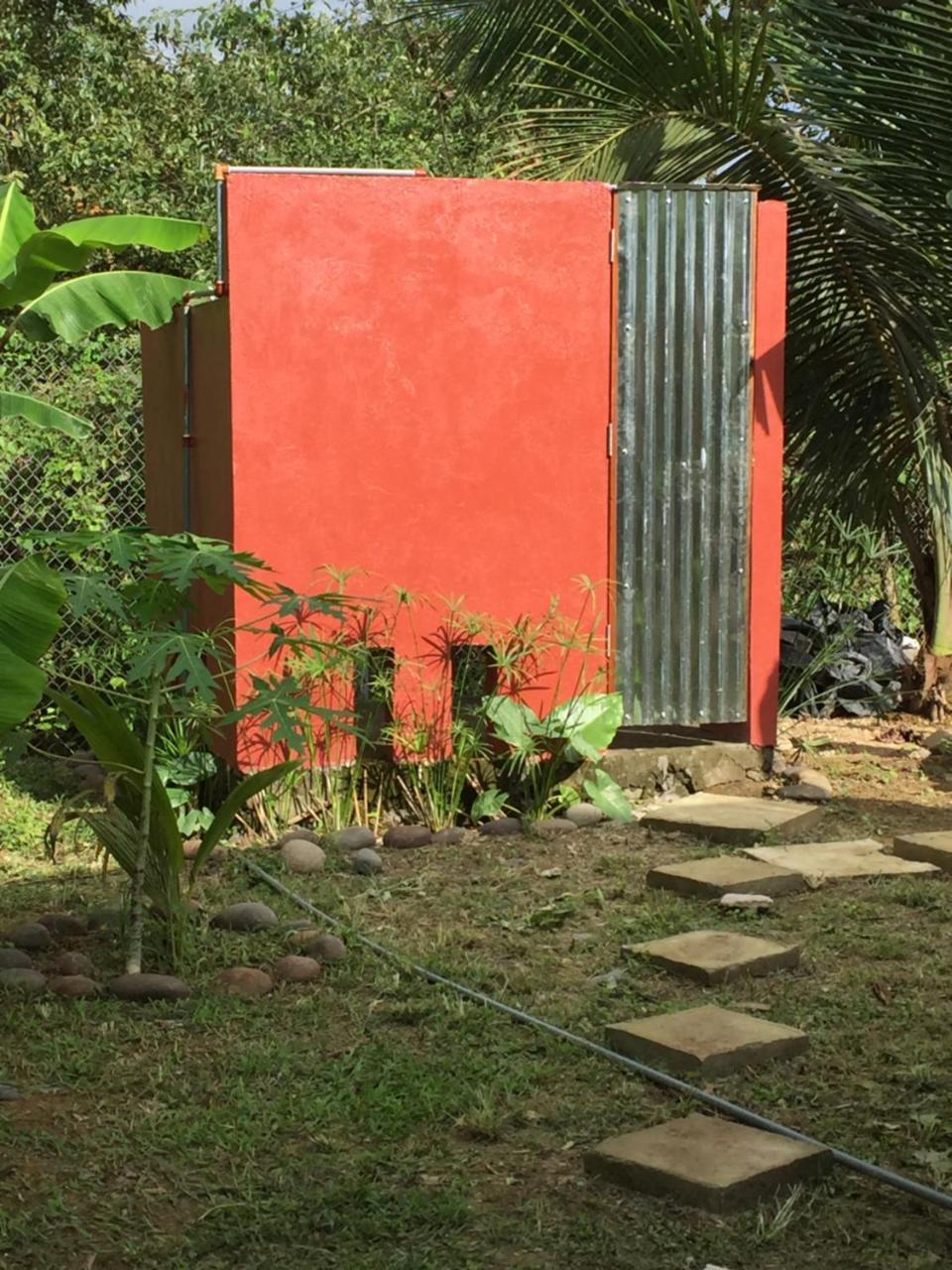The Mudhouse Hostel Mompiche Buitenkant foto